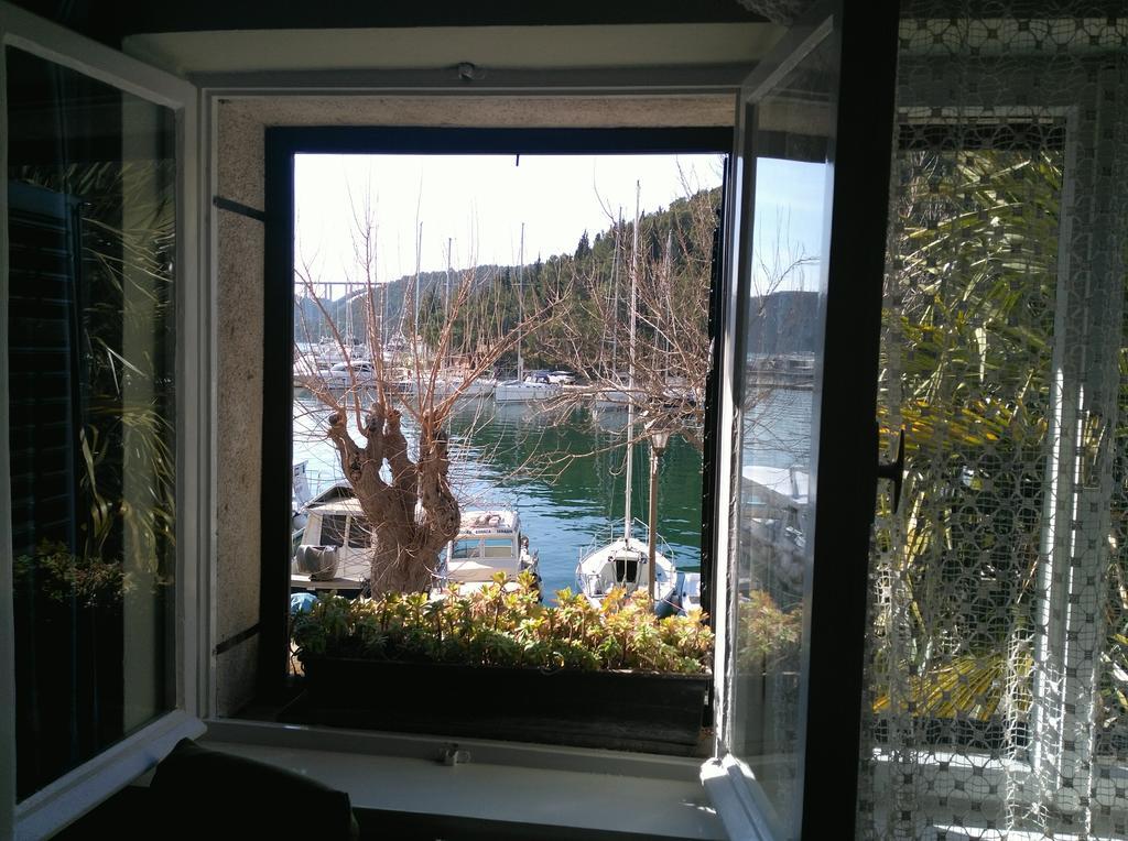 Wine Garden Rooms 斯克拉丁 外观 照片